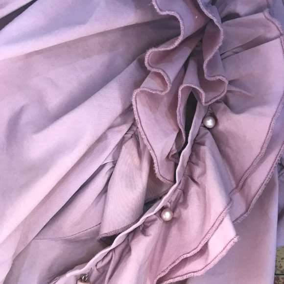 Excellent Condition Ruffled sleeveless Shirt / pearl buttons By Barami Size M - Picture 4 of 5